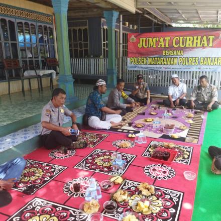 JUM'AT CURHAT POLSEK MATARAMAN DIDESA BAWAHAN PASAR